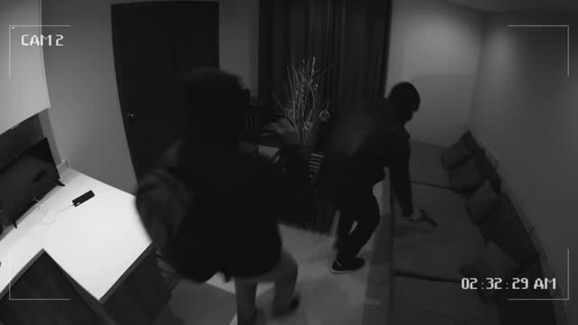 Frame at 0:01